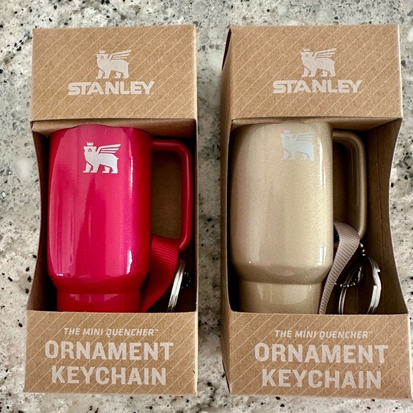2 STANLEY mini quencher Water Bottle Keychain Christmas Ornament Charm Set of 2 - Picture 3 of 10
